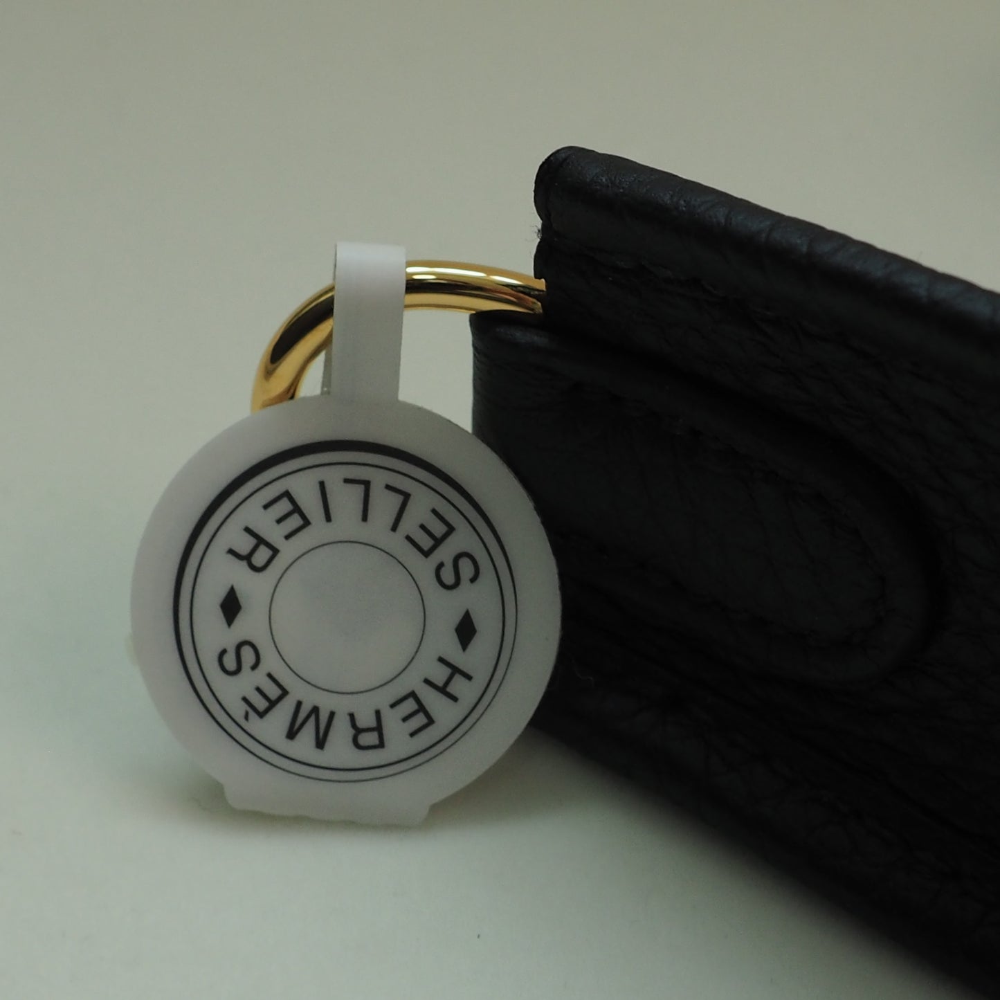 Evelyne 16 Mini Black Gold