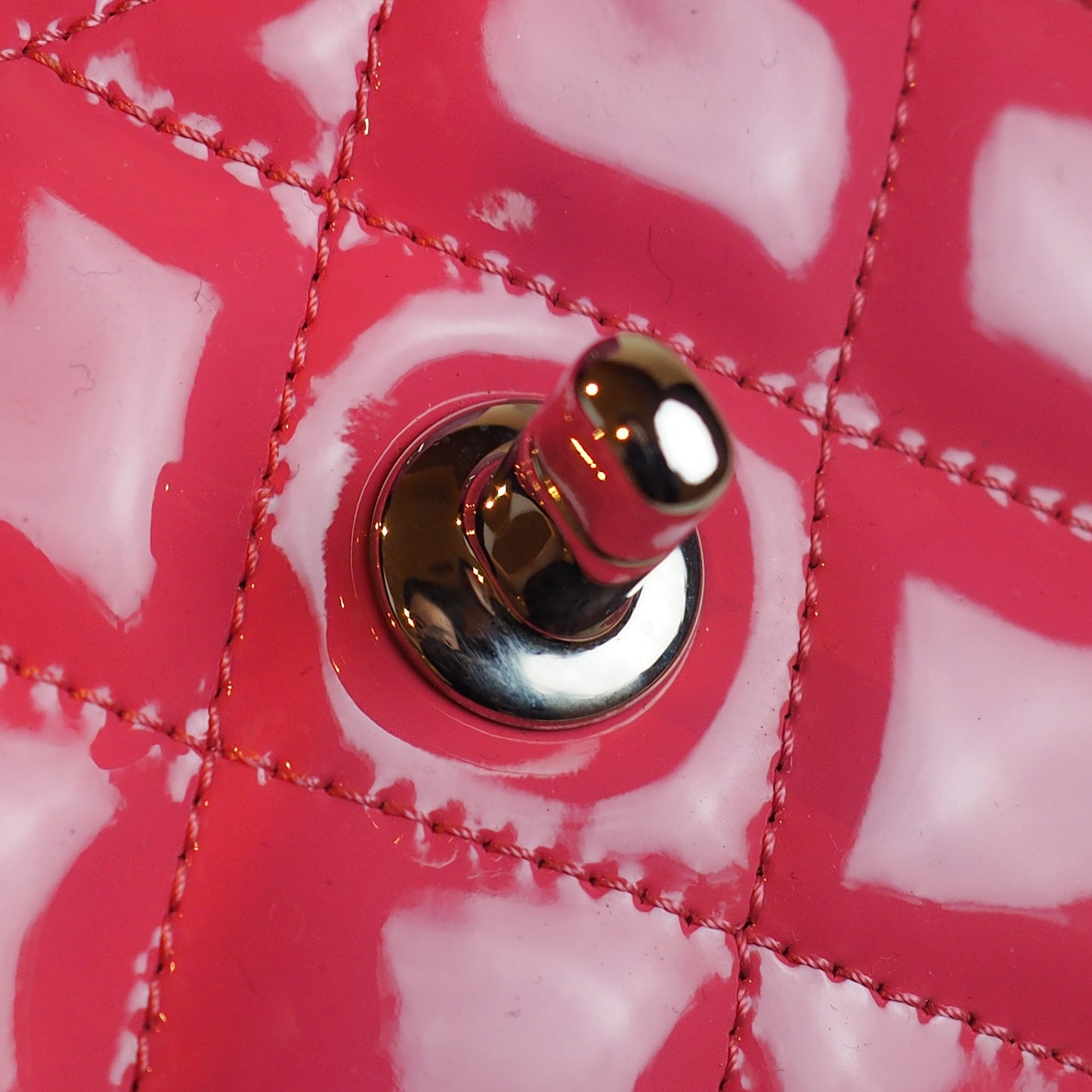 Flap Patent Leather Chain Bag Pink